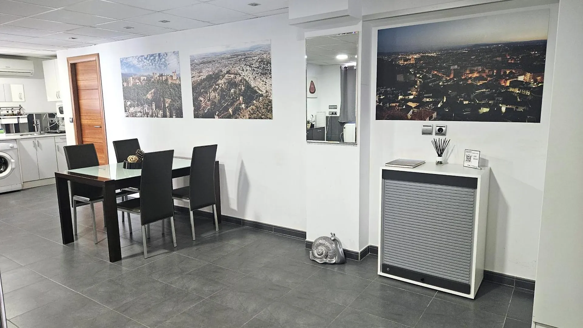 Apartamento Aldamy Granada Apartment