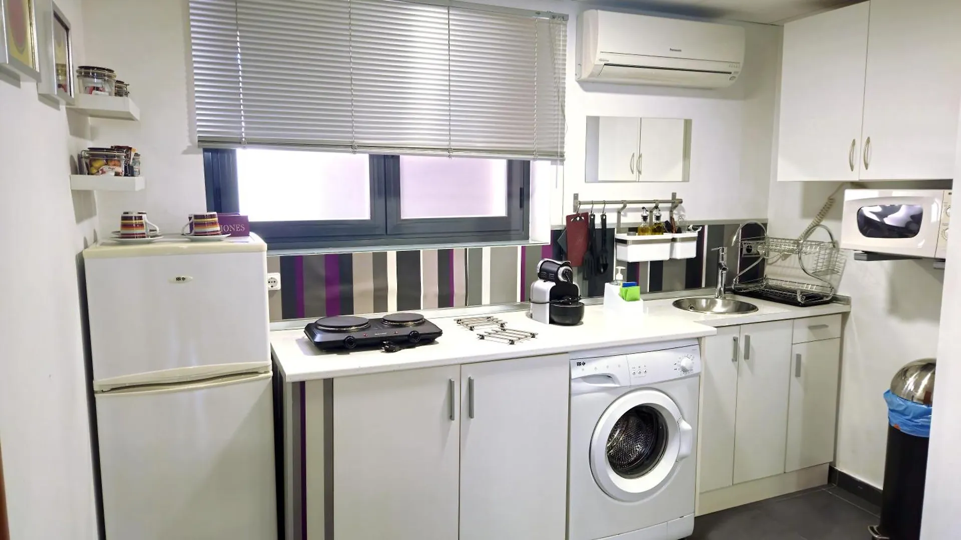 Apartamento Aldamy Granada 0*,  Spain